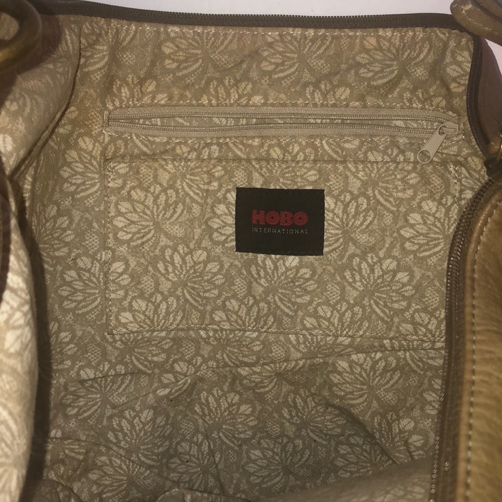 Leather HOBO Purse - Picture 3 of 3
